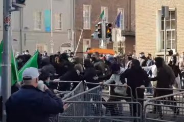 Breaking News : Violence Erupts outside Government Buildings in Dublin