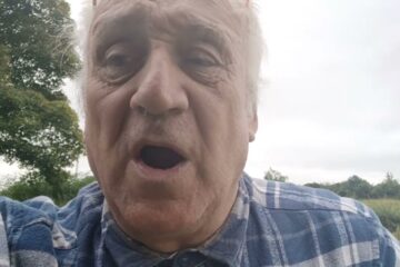 Mise Eire’s gig in Castlebar. Joe Finnegan calling Trump a Bully and me calling the Mayos trainers.