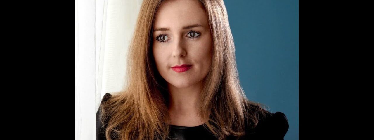 Sarah Louise Mulligan Anti-ILLEGAL Immigration Presidential Candidate 🇮🇪 Gives Speech, Q&A. Dublin.