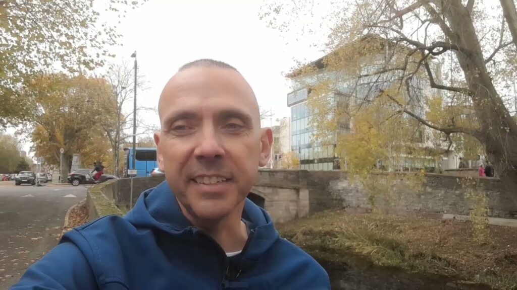 Lameduck Taoiseach Martin facing a NO CONFIDENCE VOTE