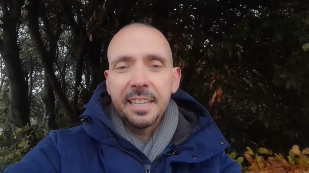 Government issues ECB notice “Keep Calm and Carry Cash”