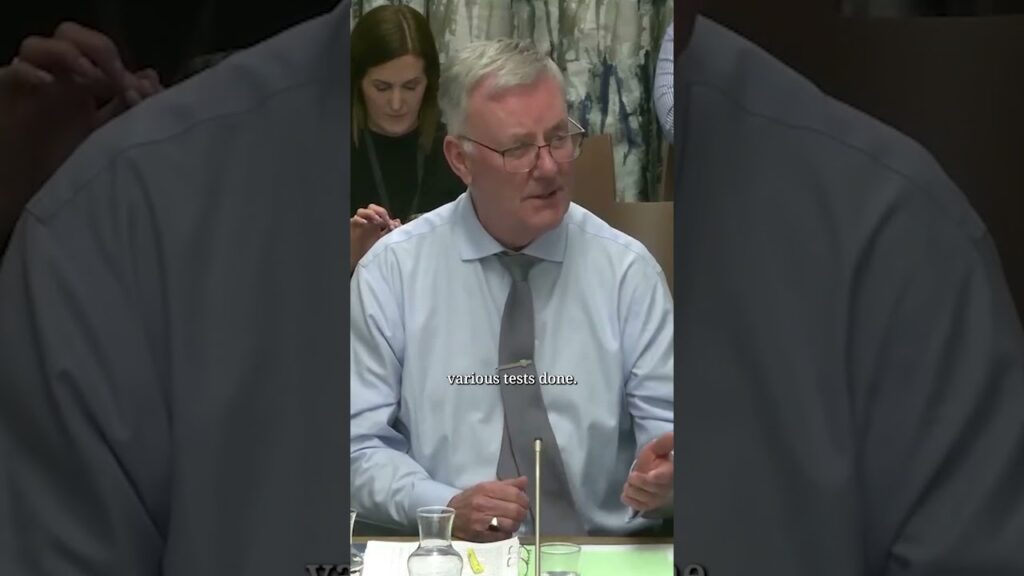 Health minister Mike Nesbitt has apologised for the care received by a stage 4 cancer patient