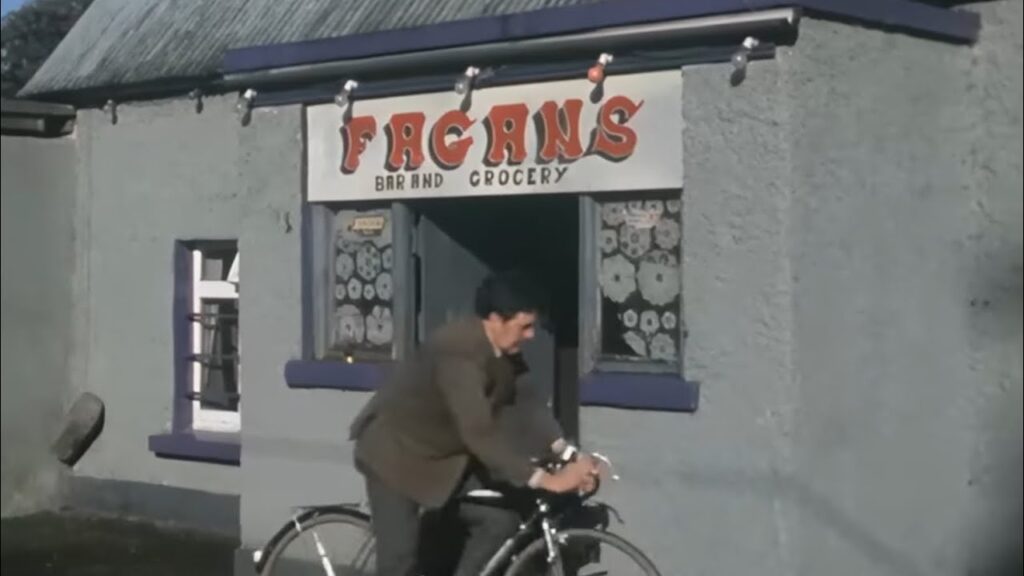 Irish drinking habits in a Meath pub 1980