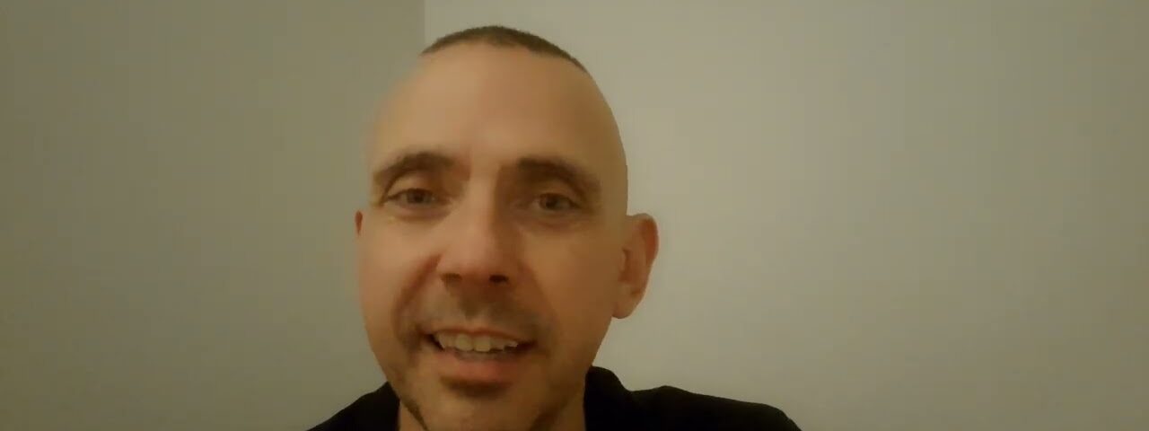 IRISH GOVERNMENT’S HOUSING SOLUTION “MOVE BACK IN WITH FAMILY”