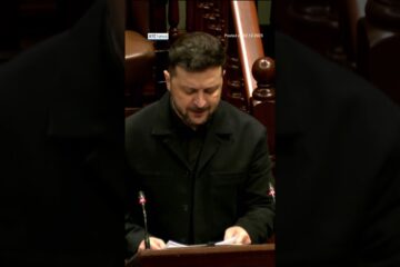 ‘Dear Ireland, thank you…’: Zelensky addresses joint sitting of the Oireachtas