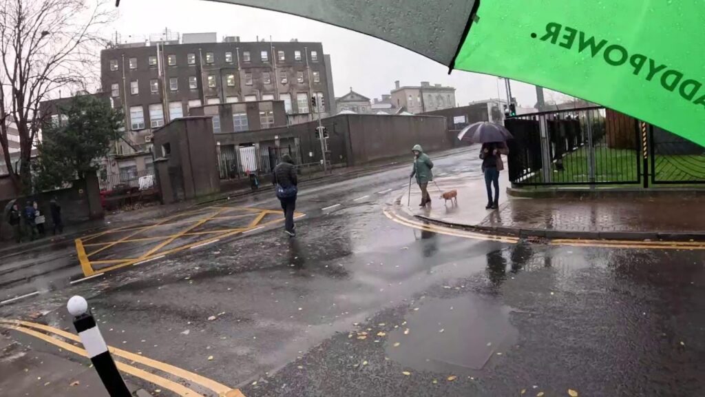 Live from Mountjoy Prison Dublin for Free Enoch Burke peaceful demonstration.